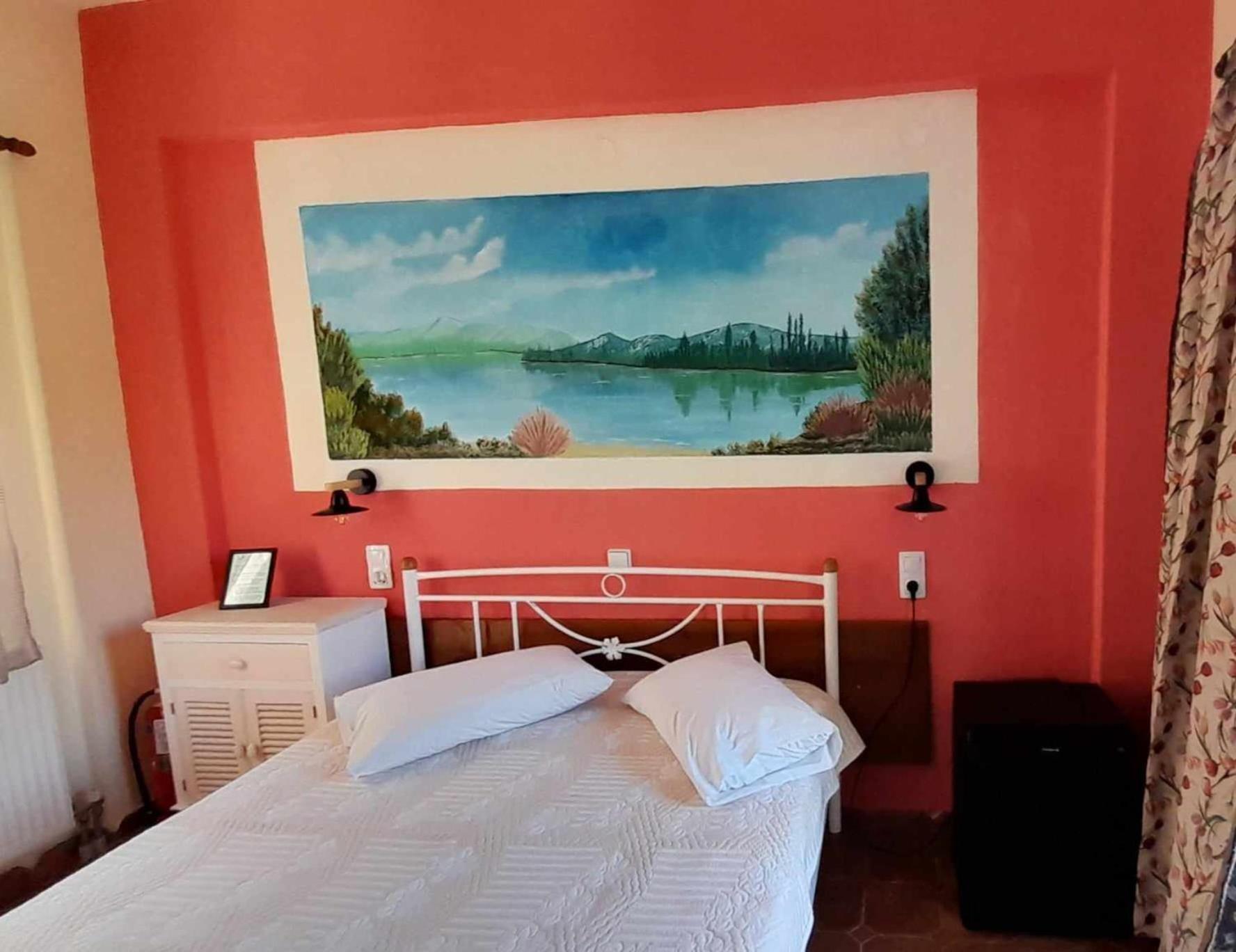 Meteora Garden Bed & Breakfast Kalampáka Ngoại thất bức ảnh